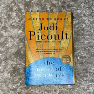 Jodi picoult The book of two ways soft cover